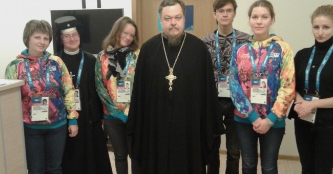 В олимпийских деревнях в Сочи освящены молитвенные комнаты православных христиан