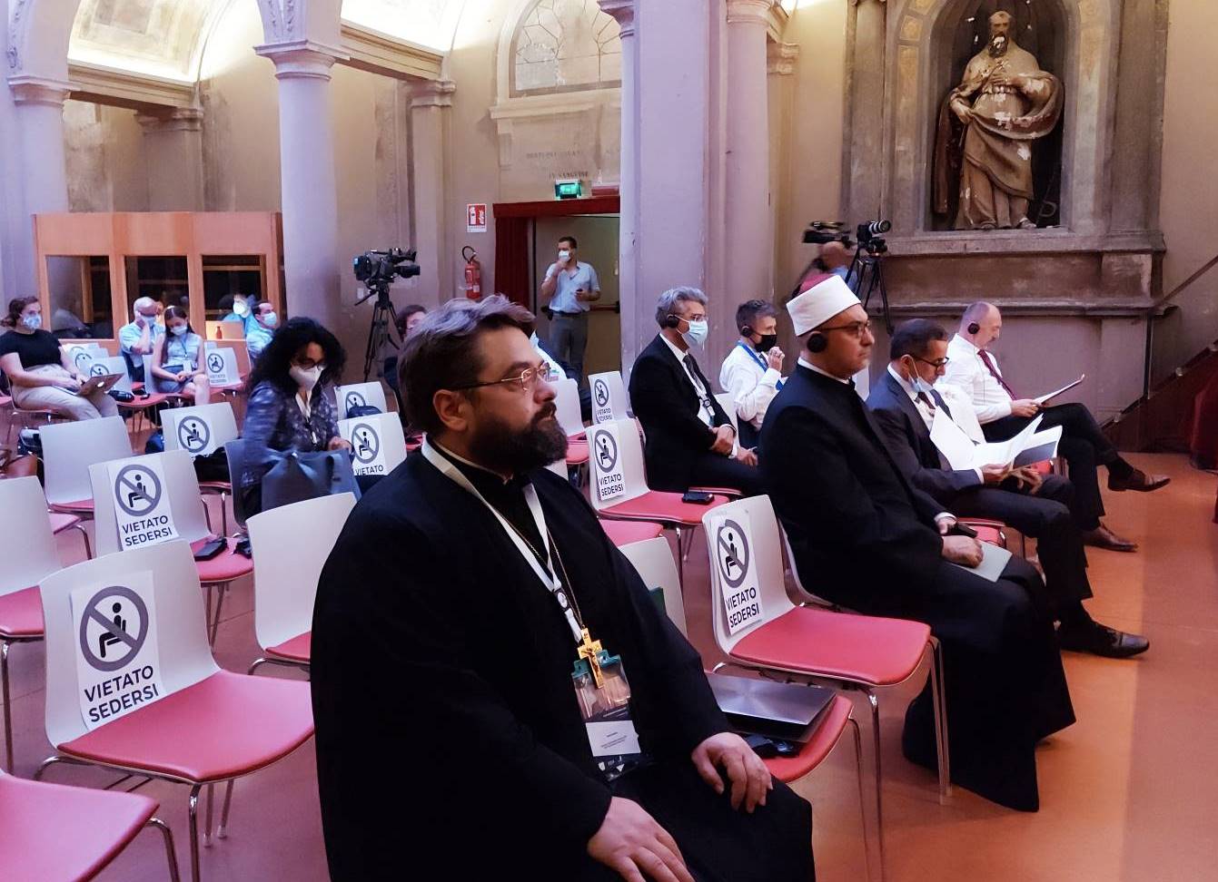 Представители МСР приняли участие в межрелигиозном форуме в Италии «Время врачевания: мир между культурами, понимание между религиями»
