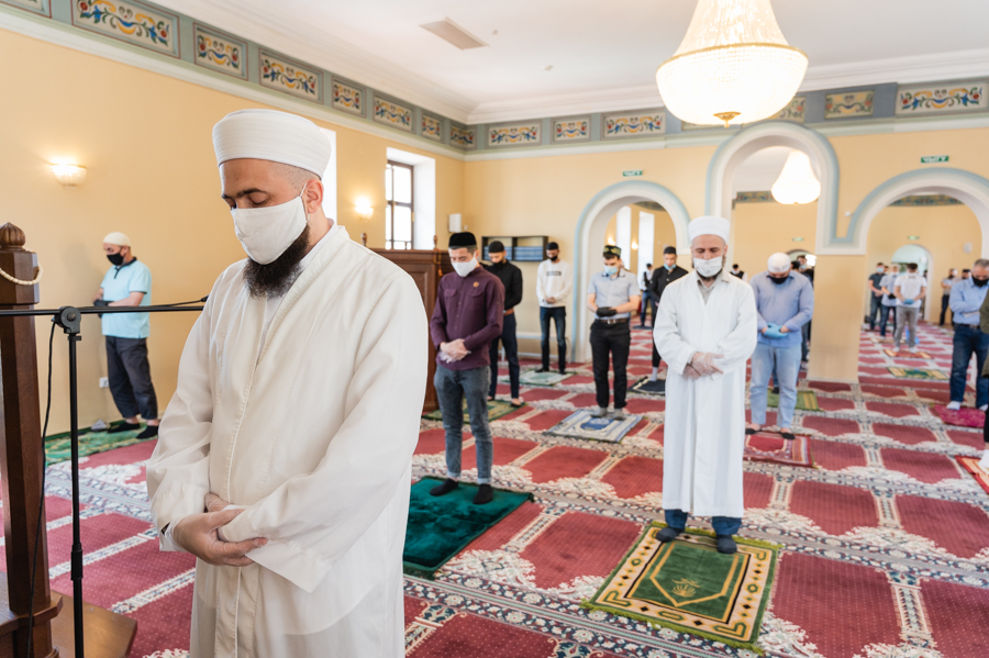 Мечети Татарстана открыли свои двери для прихожан