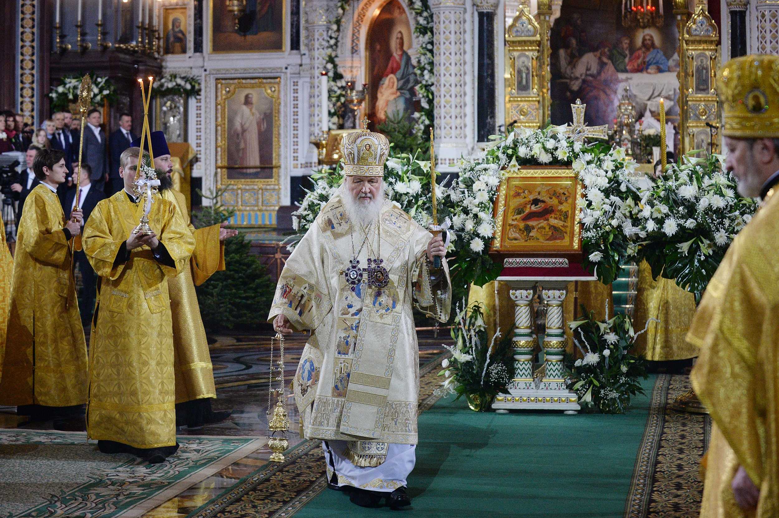 Православные граждане России встретили праздник Рождества Христова