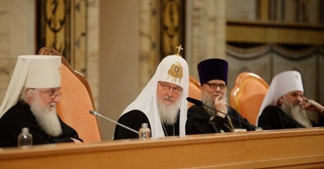 Святейший Патриарх Кирилл: С болью в сердце мы наблюдаем за геноцидом христианского населения на Ближнем Востоке