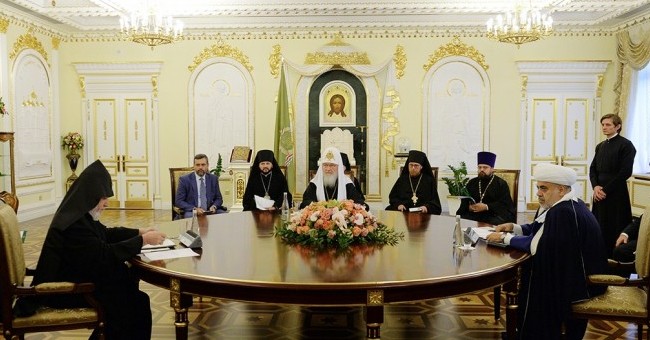 Состоялась встреча духовных лидеров России, Азербайджана и Армении