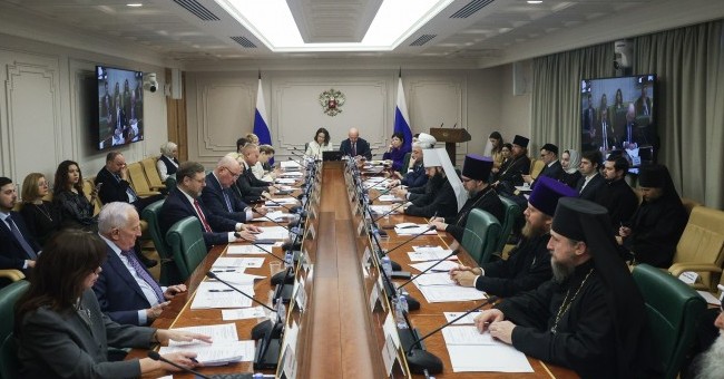 В Совете Федерации обсудили сохранение и продвижение культурного и духовного наследия России в контексте глобальных вызовов