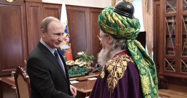 Президент России В.В. Путин объявил Благодарность Шейх-уль-Исламу Талгату Таджуддину